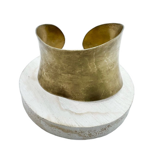 🍭4/$20 Gold Distressed Wide Cuff Bracelet